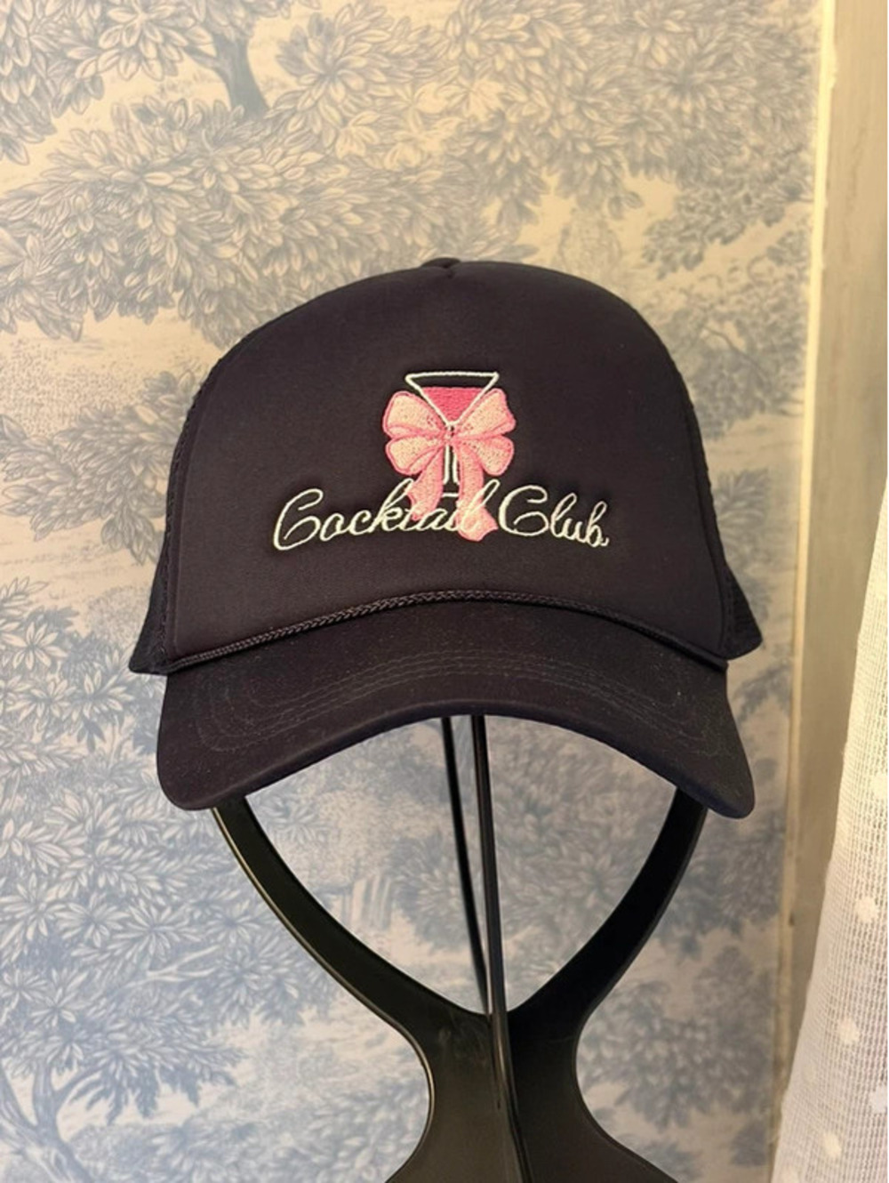 Cocktail Club Pink Bow Navy Cap